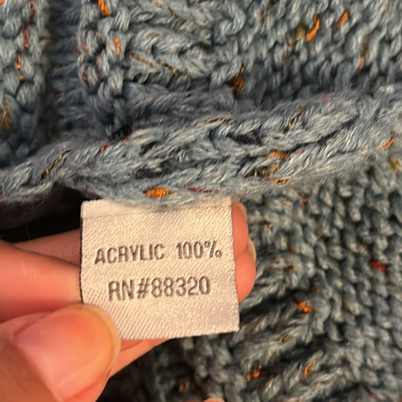 C.C blue with speckled ponytail beanie - Picture 5 of 7